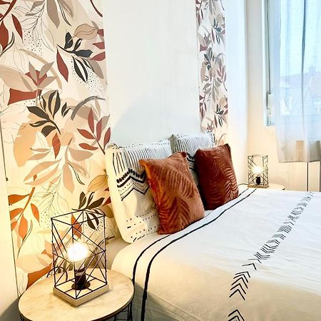 * The Gold Time * Appartement Confort * Centre-Ville كاليه المظهر الخارجي الصورة