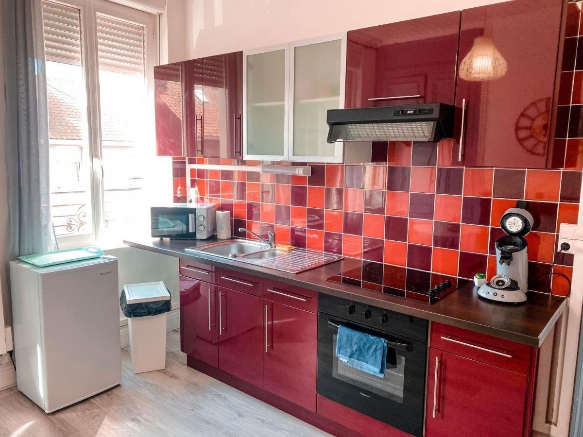 * The Gold Time * Appartement Confort * Centre-Ville كاليه المظهر الخارجي الصورة